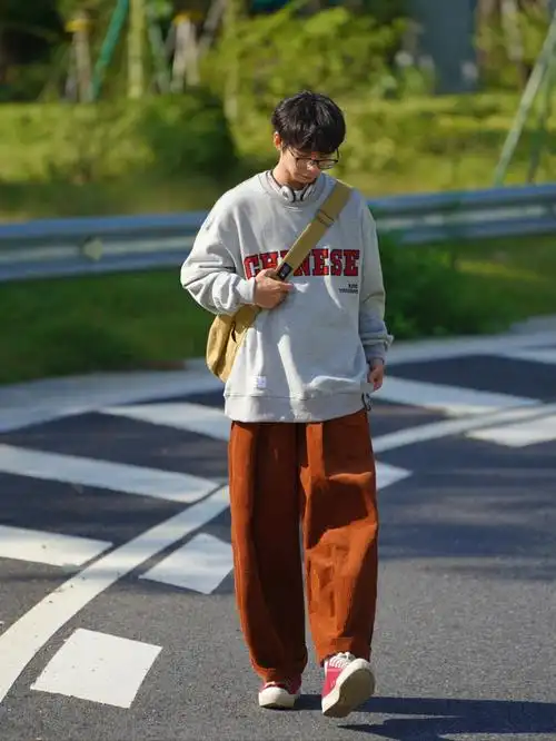 日系复古少年感穿搭男生搭配