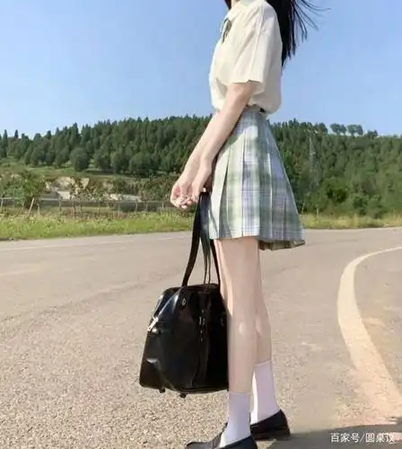 女生什么样的腿才叫好看的腿?