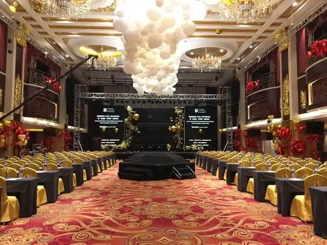 气球| 年会现场布置效果图