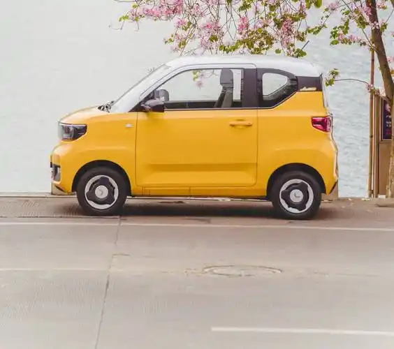 通勤约会购物五菱宏光miniev马卡龙全搞定颜值时尚安全性高