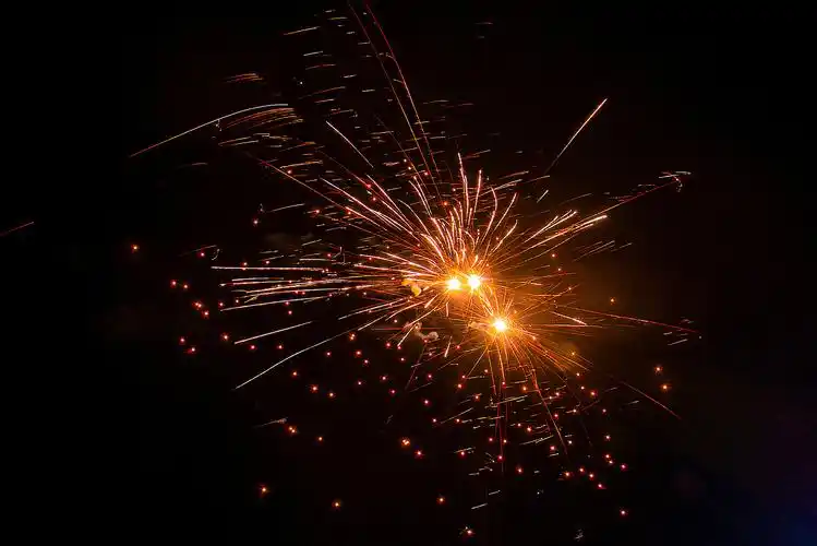 2021年牛年的第一场烟花