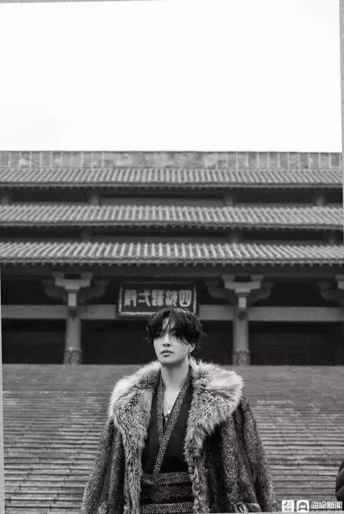 张艺兴《莲》mv结合中国工艺之美 获非遗大师们的肯定与赞赏