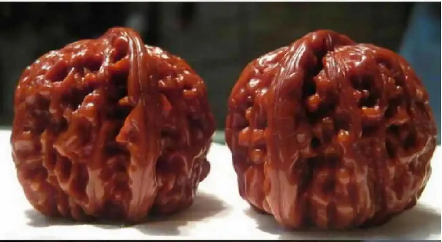 文玩核桃品种介绍(五)四座楼狮子头 一款以产地命名的狮子头品种,原