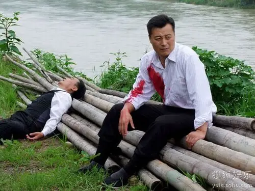 《别无选择》将播 任程伟饰商人亦正亦邪