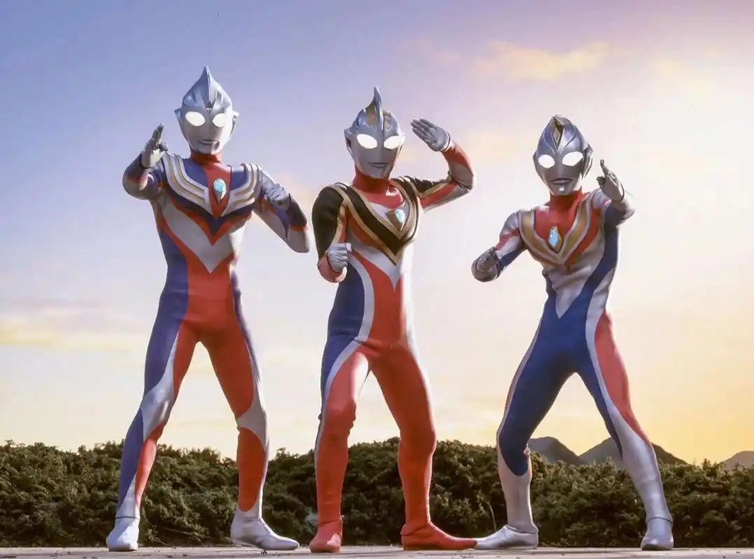 《盖亚&迪迦&戴拿 超时空大决战》 高清剧照 #奥特曼 #迪迦奥特曼