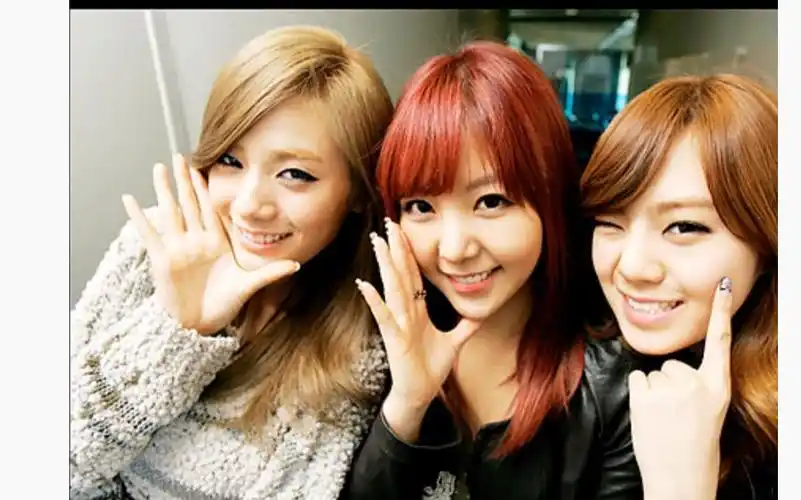 【raina-lizzy-nana】橘子焦糖三个哈的ceci广告拍摄花絮