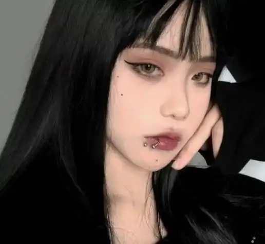 女生微信头像霸气拽姐 霸气头像图片大全 -【爱个性】