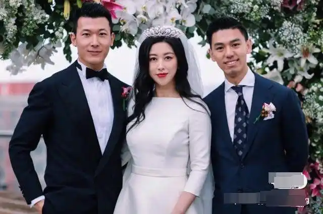 朱珠结婚高清照曝光!孕肚明显上围傲人,交换戒指时朱珠嘟嘴撒娇