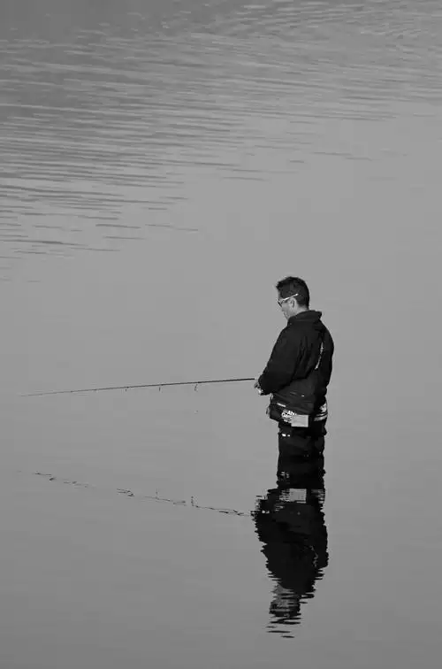 河口湖碰到的钓鱼人