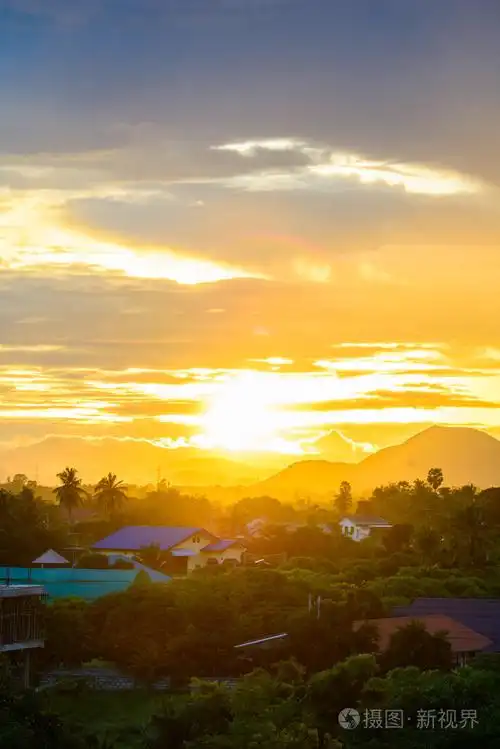 在早上初升的太阳