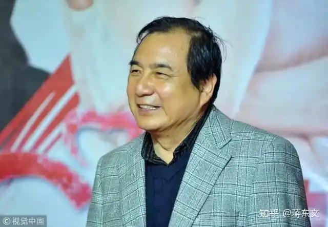 卖冷饮,倒腾章光101,北京首富李晓华的创富传奇!