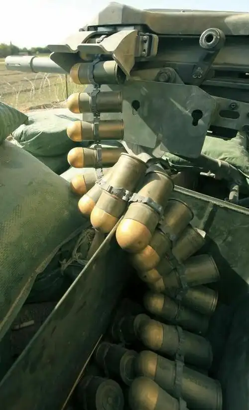 枪炮图鉴mk 19自动榴弹发射器