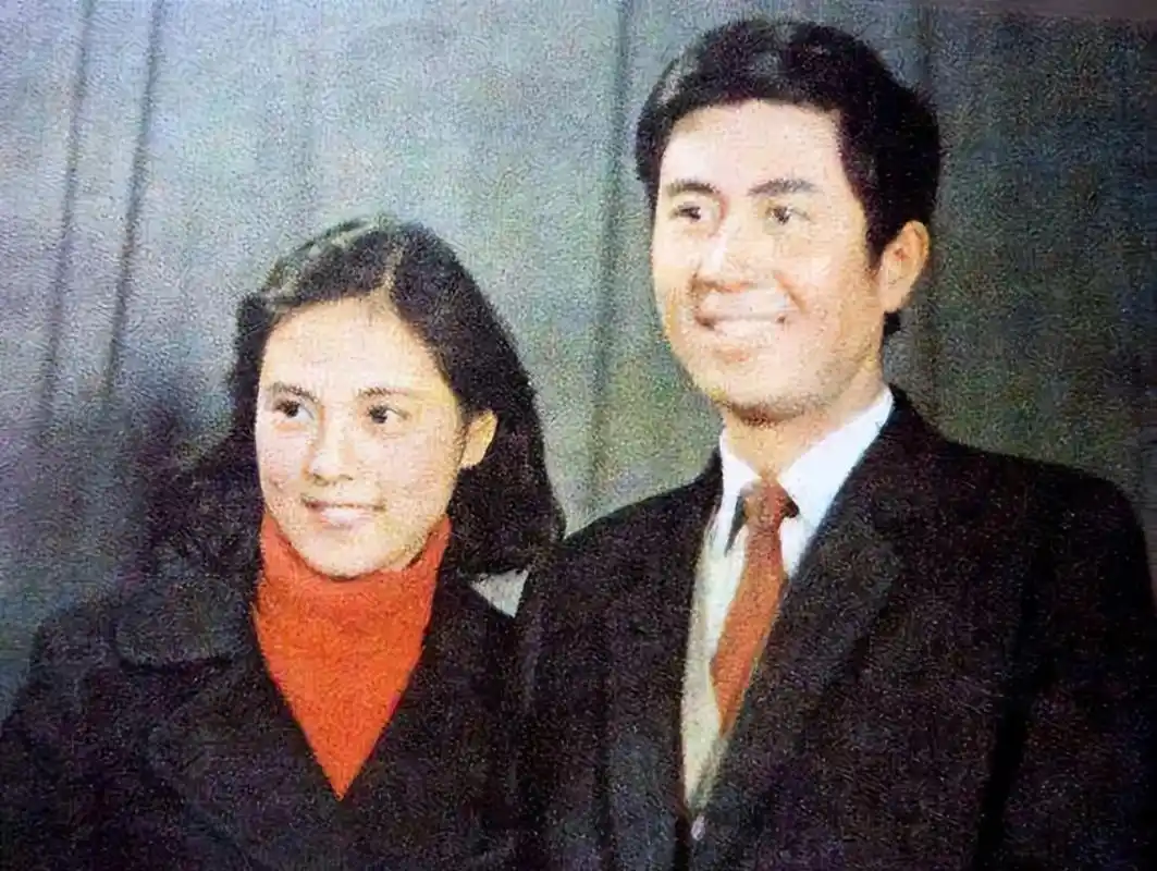 回顾:尤勇和刘晓春离婚34年,一个无人送终一个嫁郭凯敏苦尽甘来