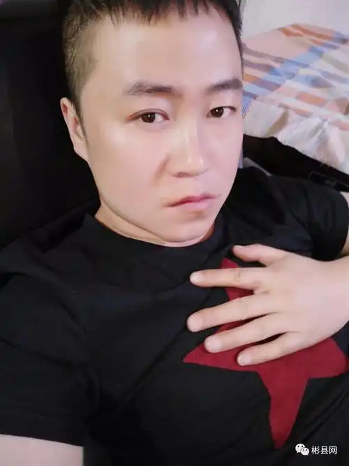 "彬县网封面人物"第308期:侯小仙  女>,李博 男>