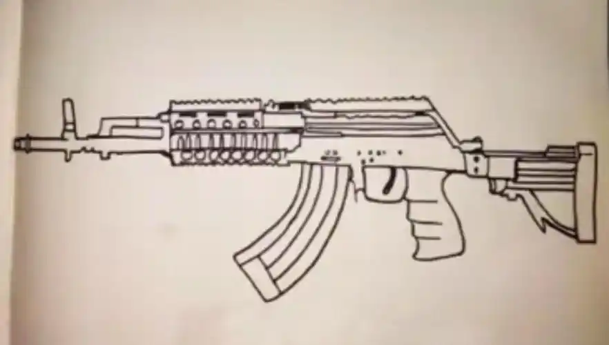 绝地求生:小学生上课画吃鸡装备被老师发现,老师看后却想哭!