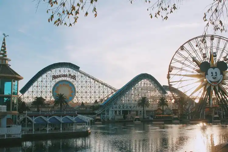 美国洛杉矶迪士尼乐园disneyland一日游攻略