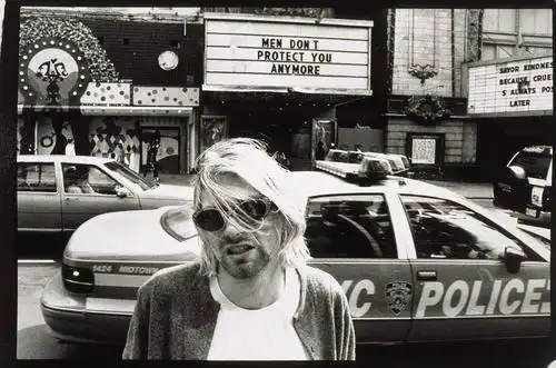 并非自杀联邦调查局公开科特柯本长期被隐瞒的死因档案