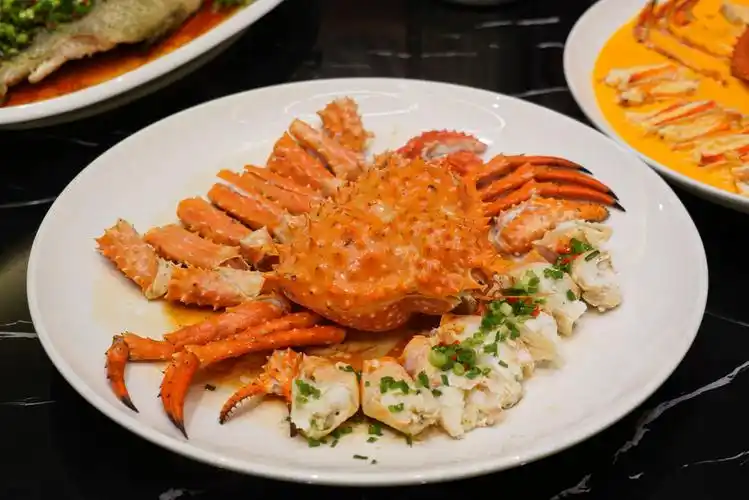 清蒸帝王蟹海鲜大餐美食水产螃蟹