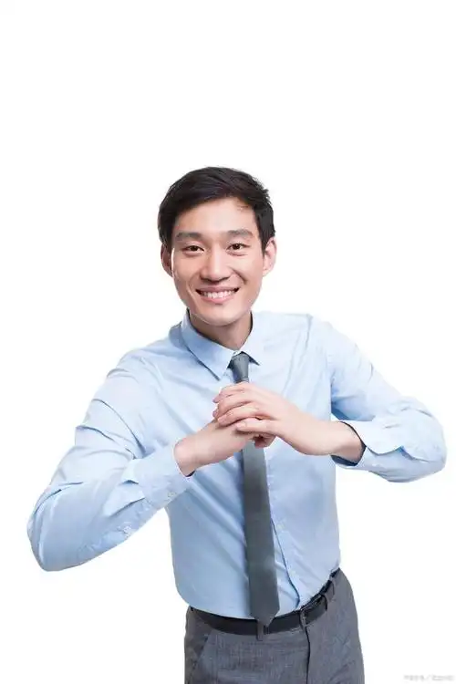 当今一般右手握紧拳头以内,右手在外;若为丧礼行拱手礼,则恰好反过来.