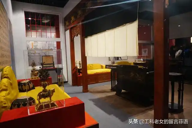 养心殿东暖阁里有很多慈禧直抒胸臆的表达