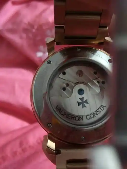 江诗丹顿47212是真的吗?求辨别