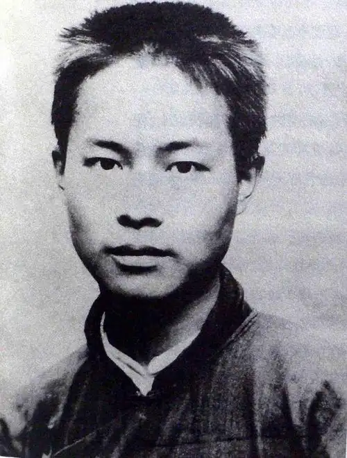 年轻时期的沈从文