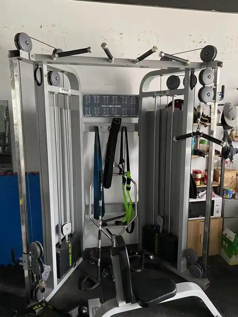 史密斯 分动坐姿划船 卷腹凳 跑步机2 双杠卷腹 高位下拉卧 - 抖音