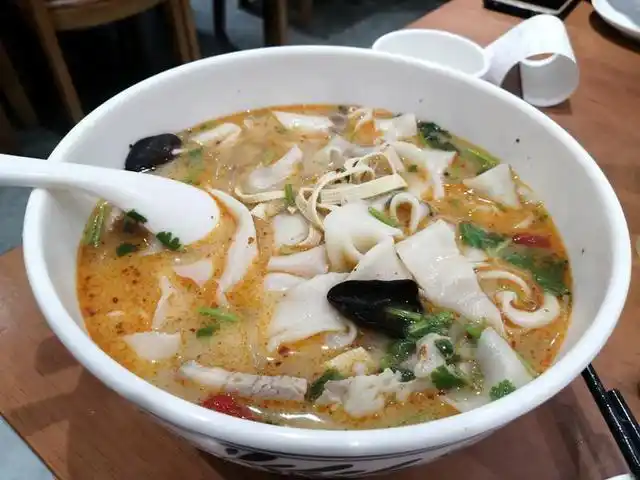 烩面,河南知名度最高,消费者最喜爱的美食之一.