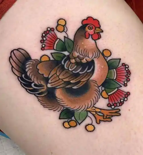 雄鸡报晓的鸡纹身