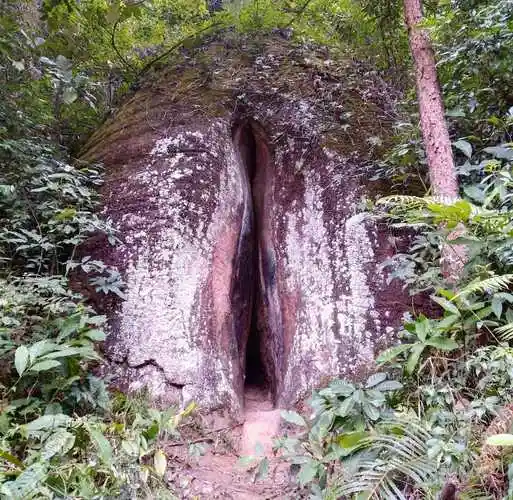 丹霞山阴阳石,阴阳石旅游景点在哪里