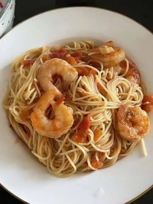 经典的番茄虾仁意面好吃又简单