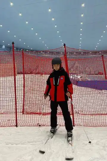 查看更多 a 微关系 他的关注(1991) 火山小视频 禅文茶语 孤魂黄金