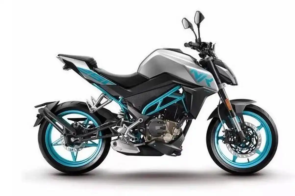 每天一款摩托车6015——春风250nk 售价: 15900-20980rmb车型