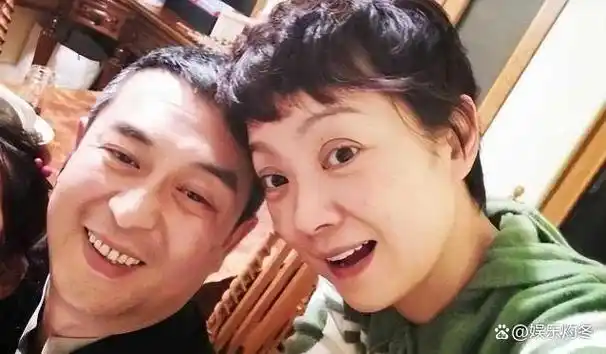 张嘉译:被前妻骂"软饭男",二婚娶旺夫王海燕,家庭事业双丰收