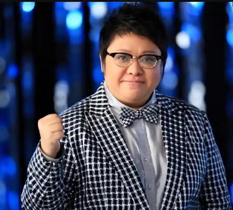 韩红母亲雍西:女儿是她的骄傲,52岁女儿至今单身是她的心病