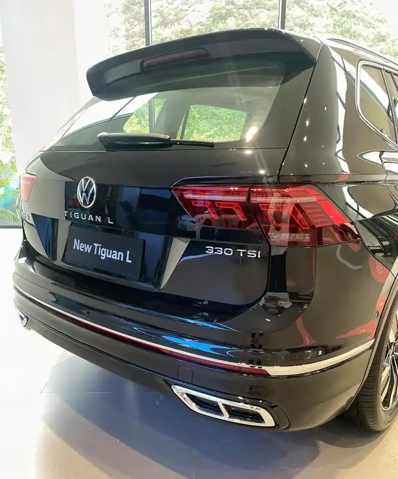 途观l 2023款330越享选什么色啊?