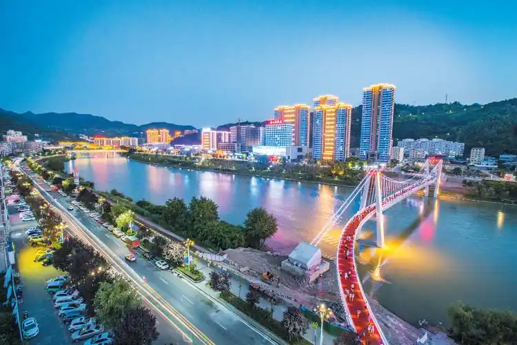 我在十堰的风景里等待与你重逢