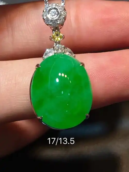新品蛋面吊坠冰种绿饱满简约镶嵌凸显翡翠够级数实物稍淡