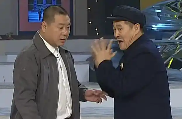 赵本山的小品《卖拐三部曲》,指的是什么?