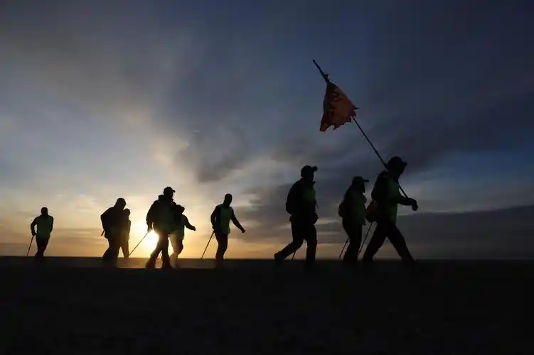 敦煌戈壁徒步,重走玄奘西行之路-奇幻之旅戈壁徒步 - 敦煌徒步 - 行走