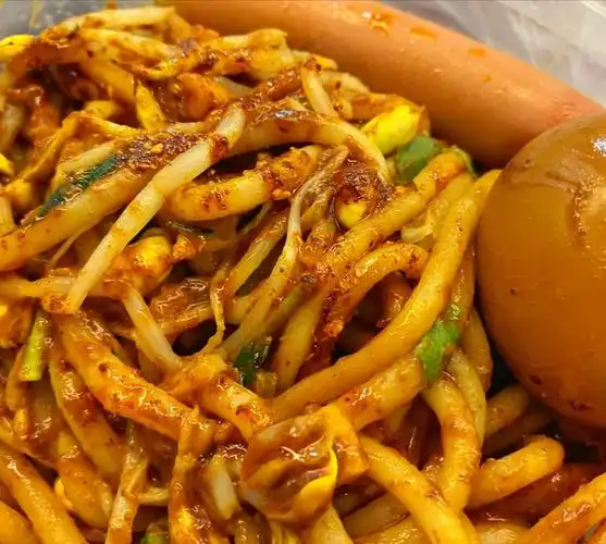 一碗阜阳格拉条,让我自愿沦为它的"囚徒"会是你心中的意面吗?