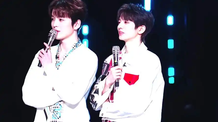 安崎想把刘冠佑唱的歌通通收进歌单