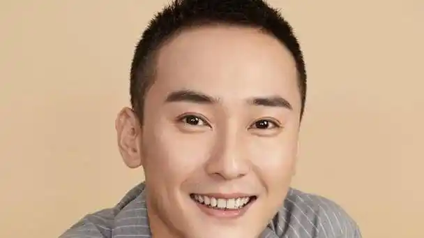 原创回顾男星自爆住10破房洗漱台仅有脸大在家没办法正常蹲坑