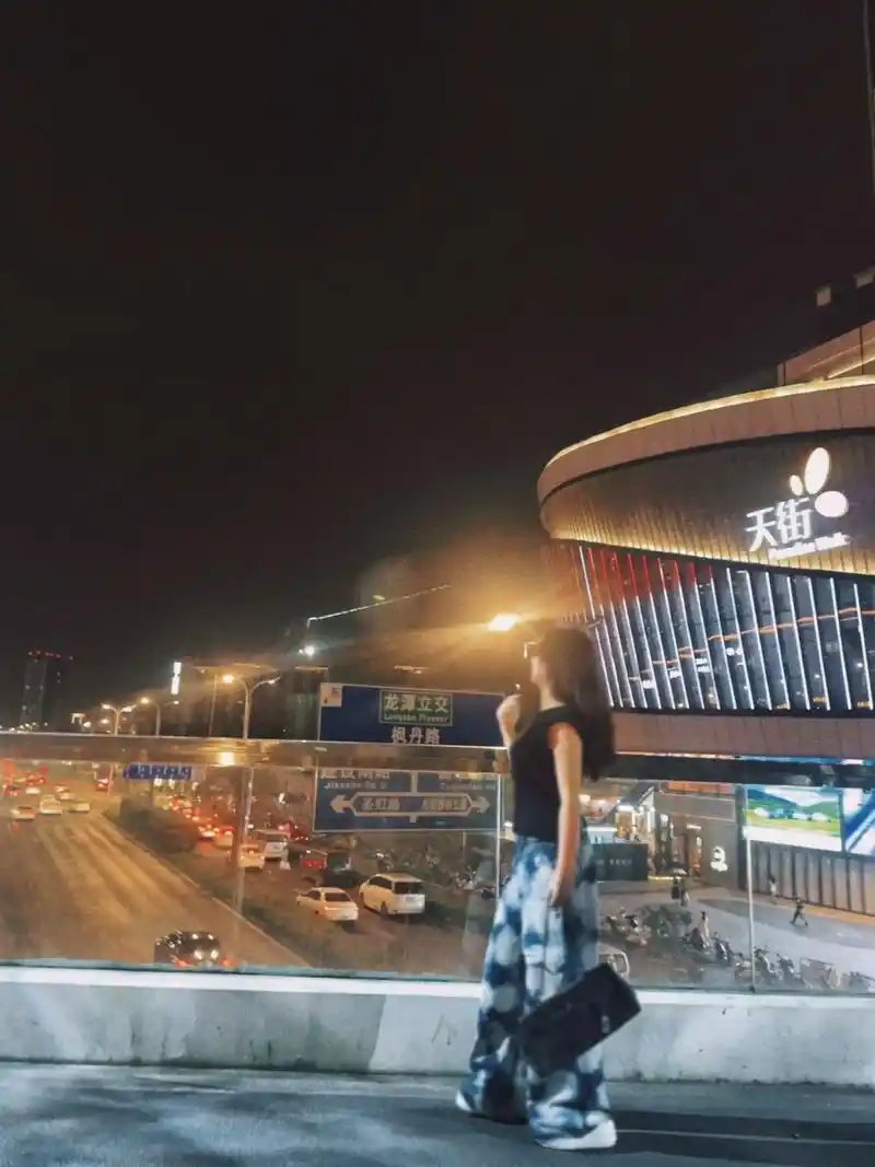 发财和发照片我总要发一个吧#夜晚