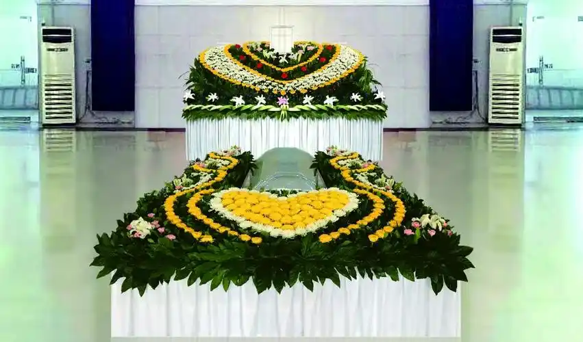告别厅布置视频及图片
