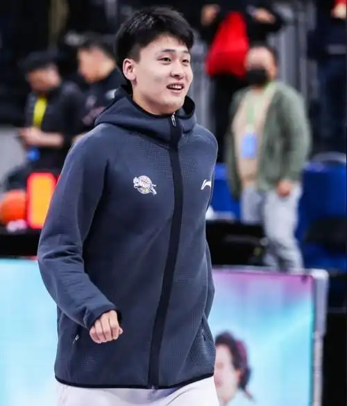 如虎添翼!新疆总经理:赵睿今晚打深圳复出 他养伤新疆霸气5胜1负