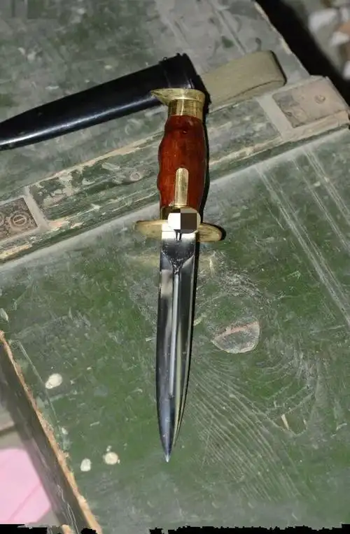 少有人知的国产53式侦察兵匕首