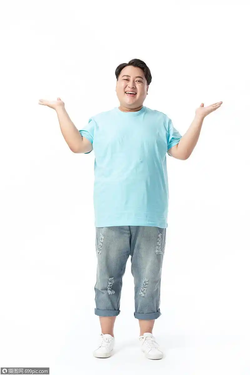 年轻男胖子欢乐形象超重亚洲人