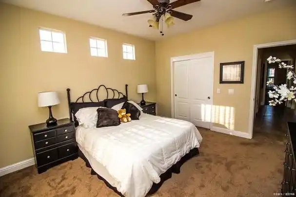 16平米卧室怎么装修?