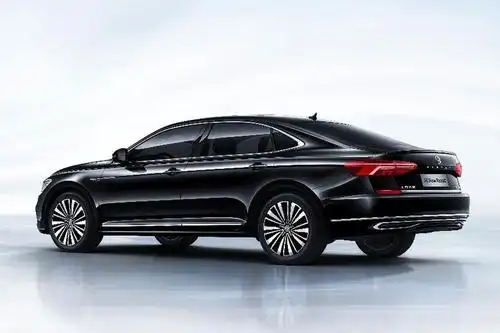 上汽大众新一代帕萨特官图 10月31日上市